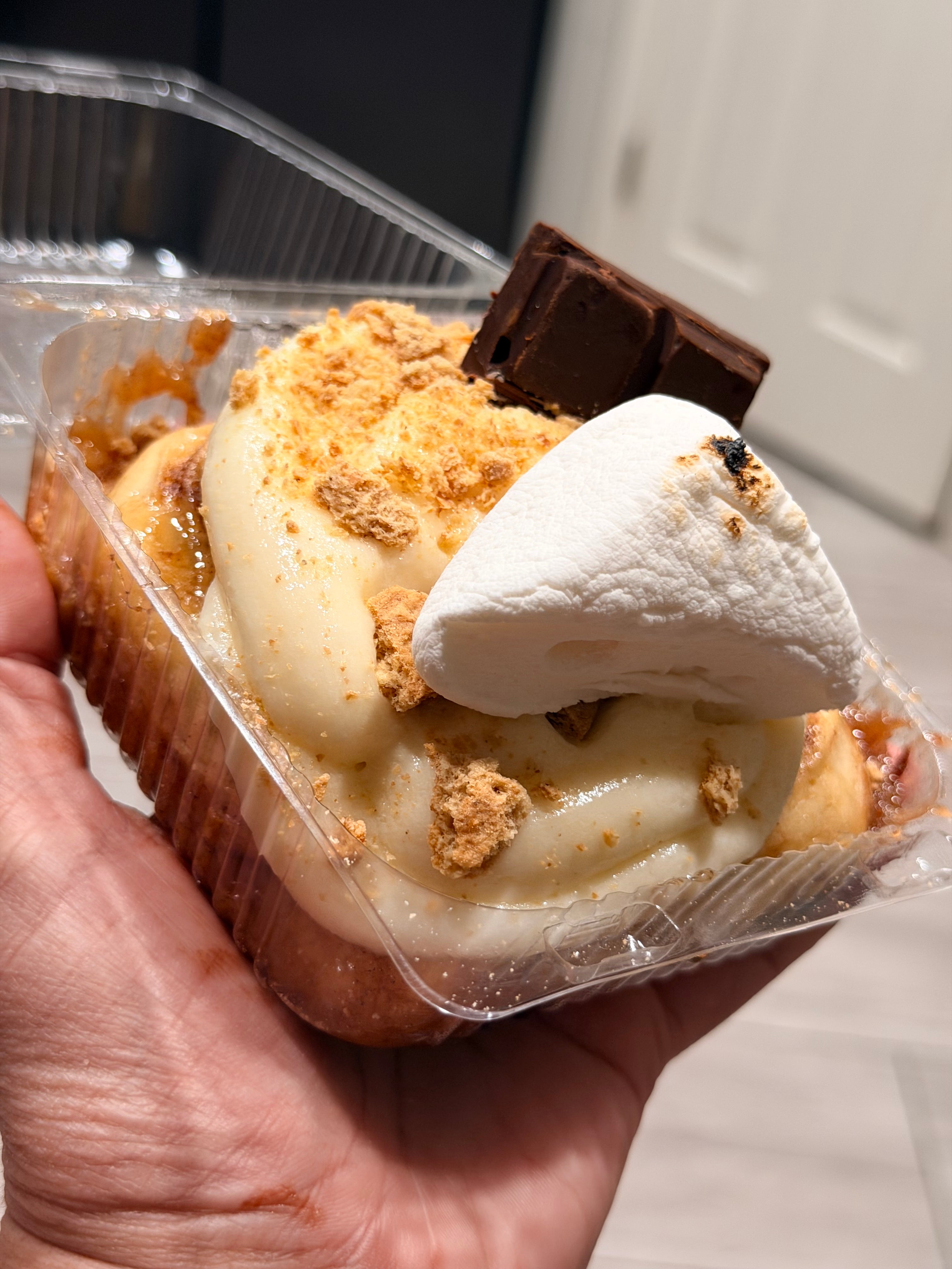Speciality Cinnamon Rolls Single